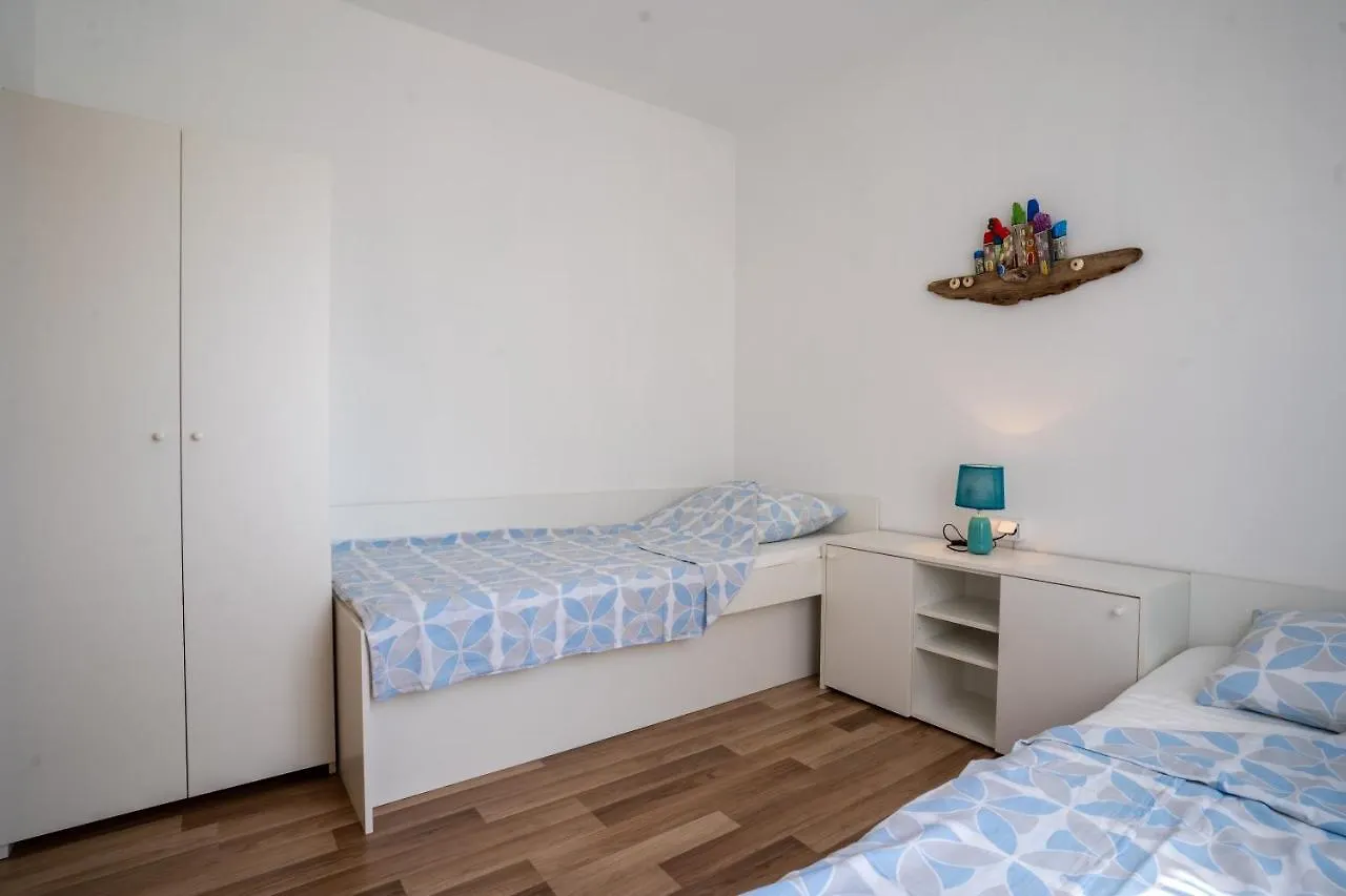Apartmani Cres